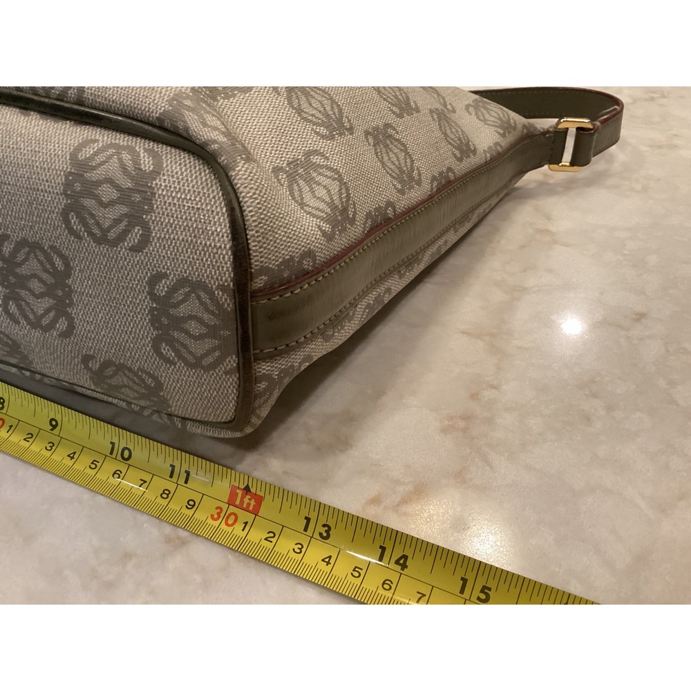 Loewe Beige & Gray Anagram Shoulder Bag - Picture 13 of 17